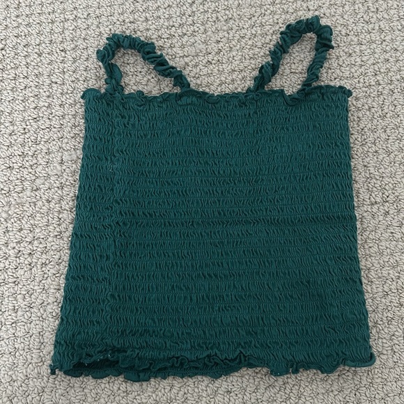 Ruched Green Crop Too - Picture 4 of 5